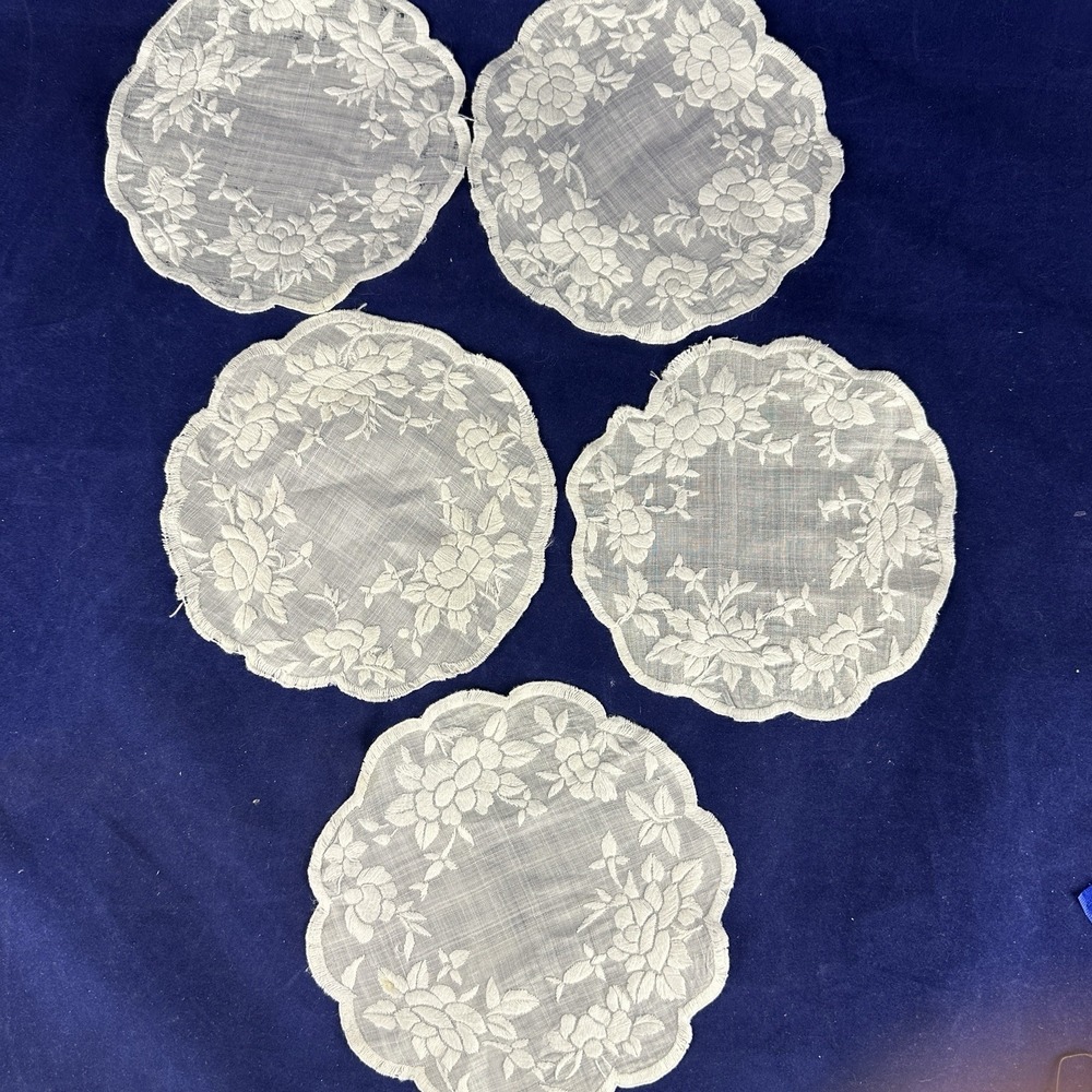 8 Vintage Scalloped Doilies 6" Round White Linen And Floral Lace
